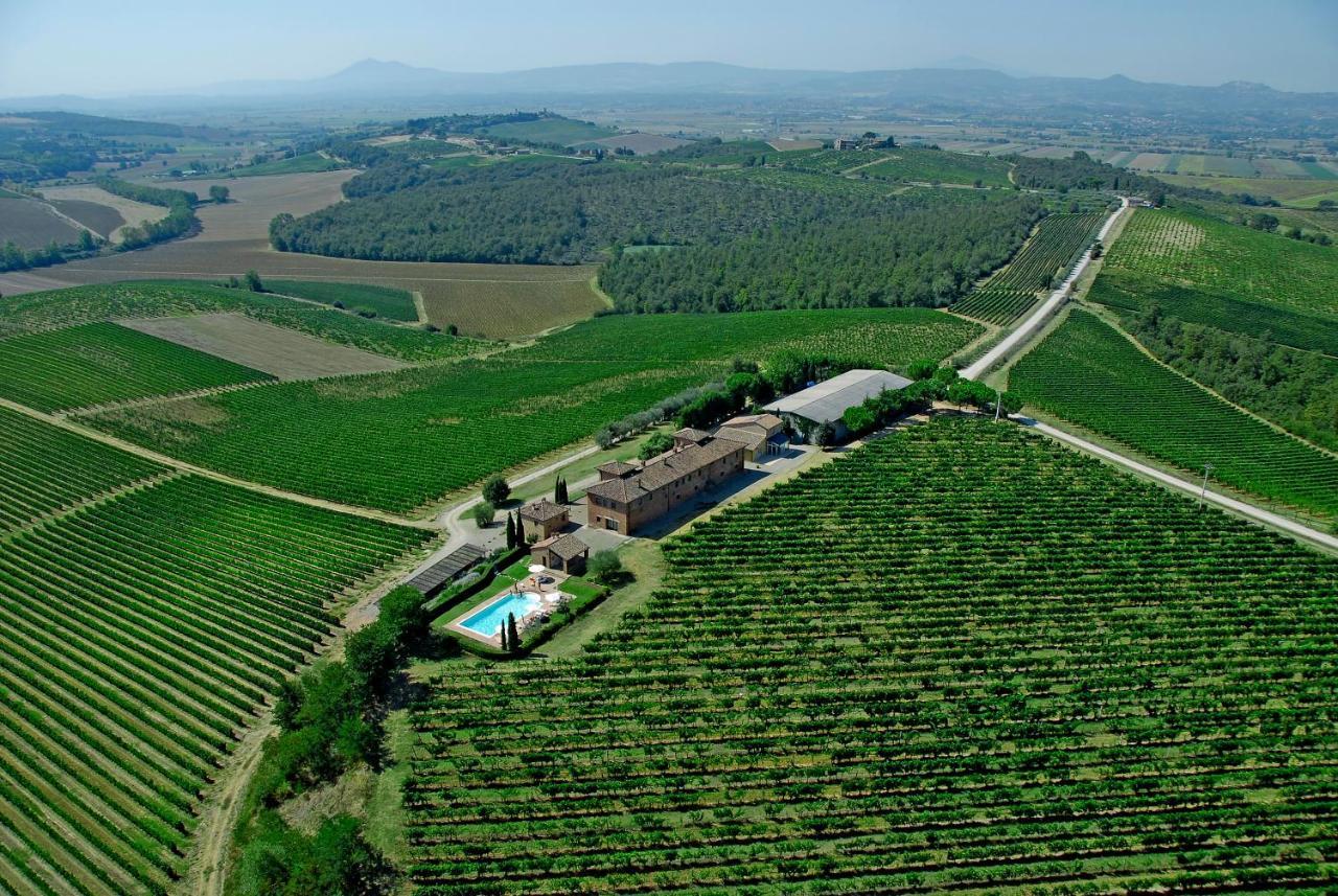 Agriturismo Terra Rossa Valiano Exterior photo
