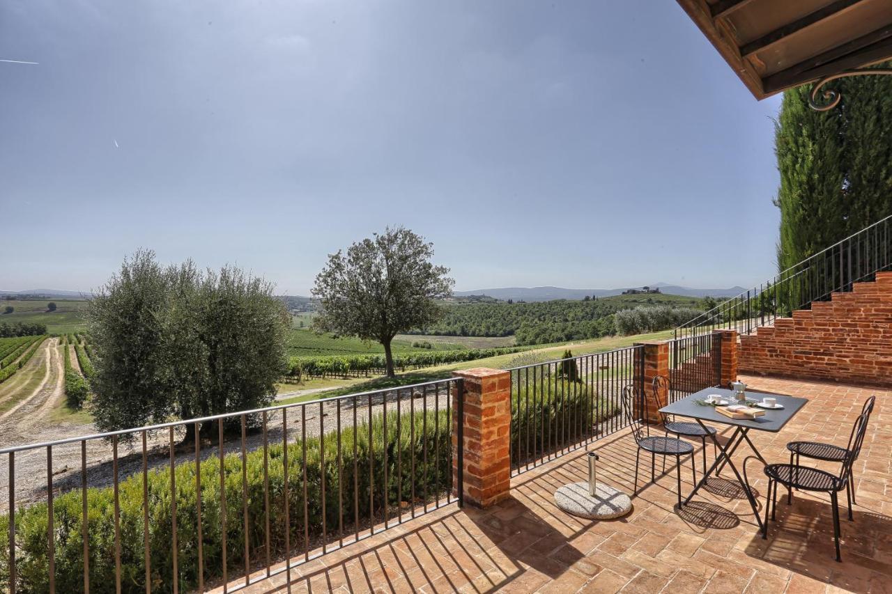 Agriturismo Terra Rossa Valiano Exterior photo