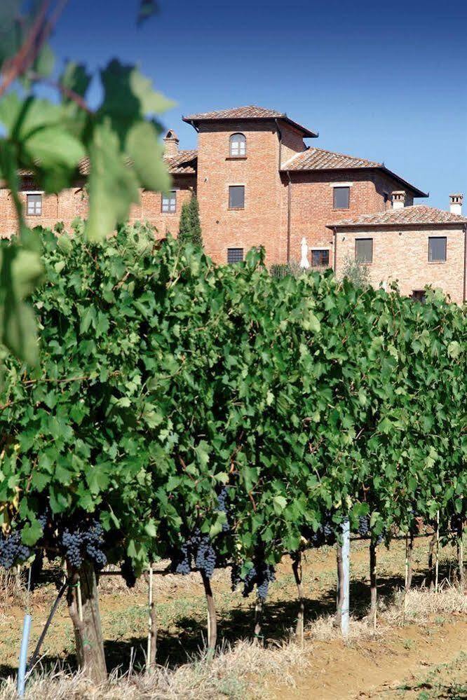 Agriturismo Terra Rossa Valiano Exterior photo
